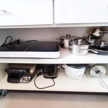 Apartment Schoenes 2-zimmer Mit Balkon Inklusive Pkw Stellplatz *