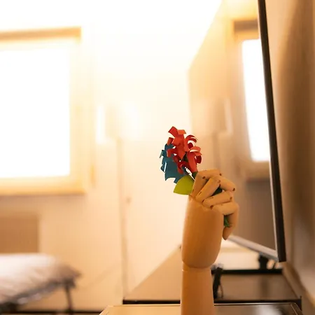 Schoenes 2-zimmer Mit Balkon Inklusive Pkw Stellplatz 레온베르크